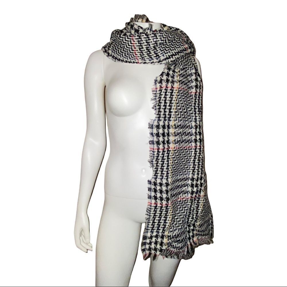 Steve Madden White Black Check Mate Day Sequin Oversized Blanket Wrap OS NWT